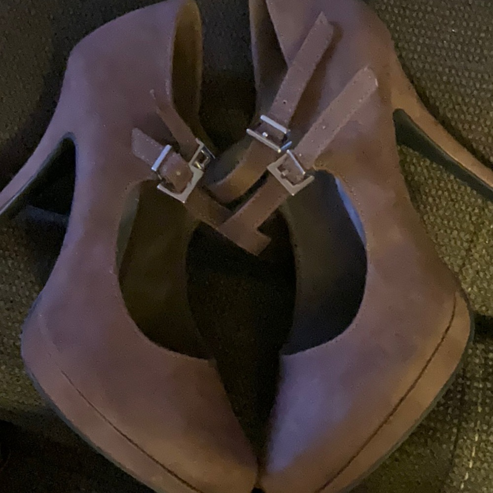 X Appeal woman’s shoes